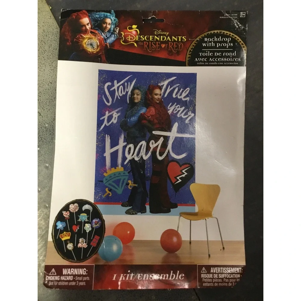 Disney Descendants The Rise of Red Backdrop Photo Props Kit OS Multi NEW Party